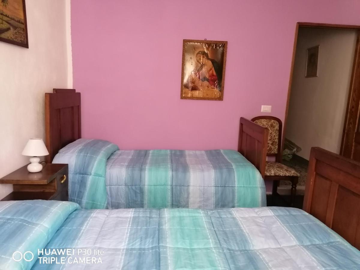 La Casa Di Luisa Apartamento Santu Lussurgiu Exterior foto